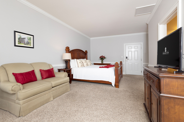 King Room, One King Bed Photo 2