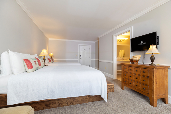 Double Queen Room Photo 2